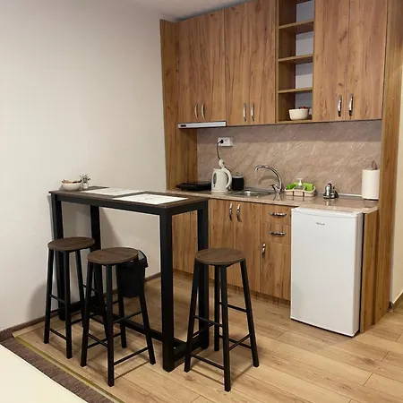 4 Vodenice krevet i doručak 3*