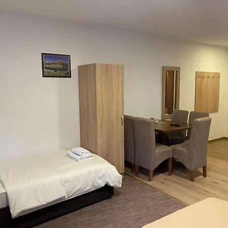 4 Vodenice krevet i doručak Brzece